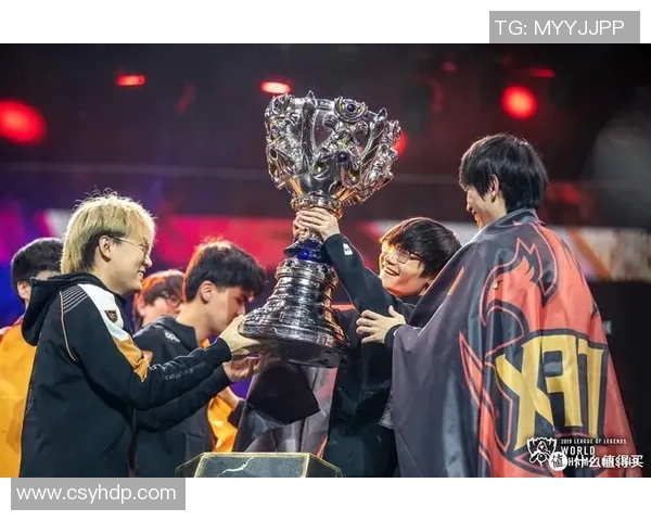 全球总决赛特别报道：FPX勇闯巅峰的传奇逆袭之路